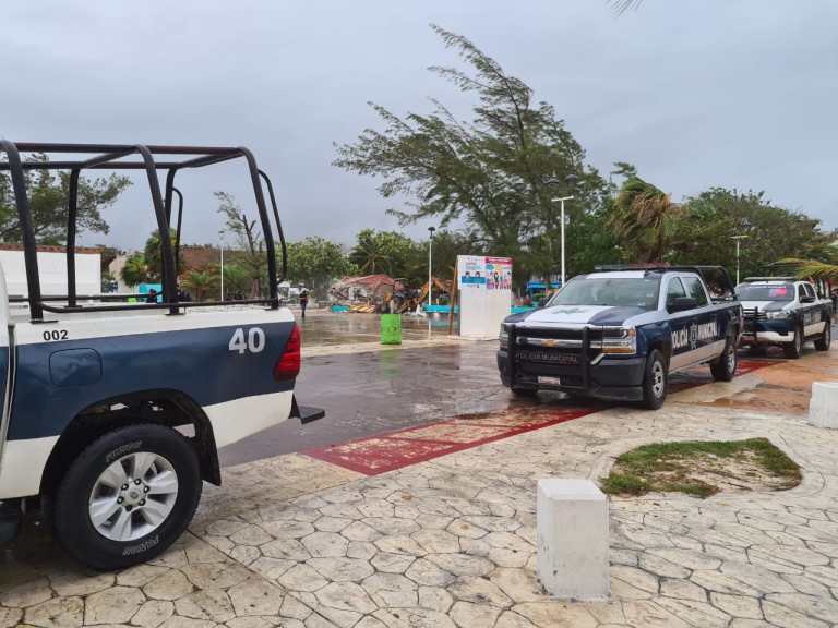 policia puerto morelos